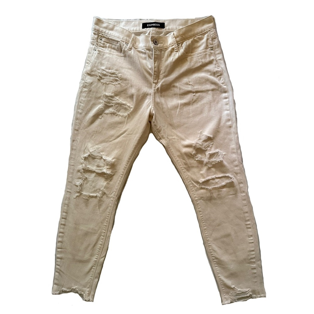 EXPRESS Wonen’s White Distressed Jeans